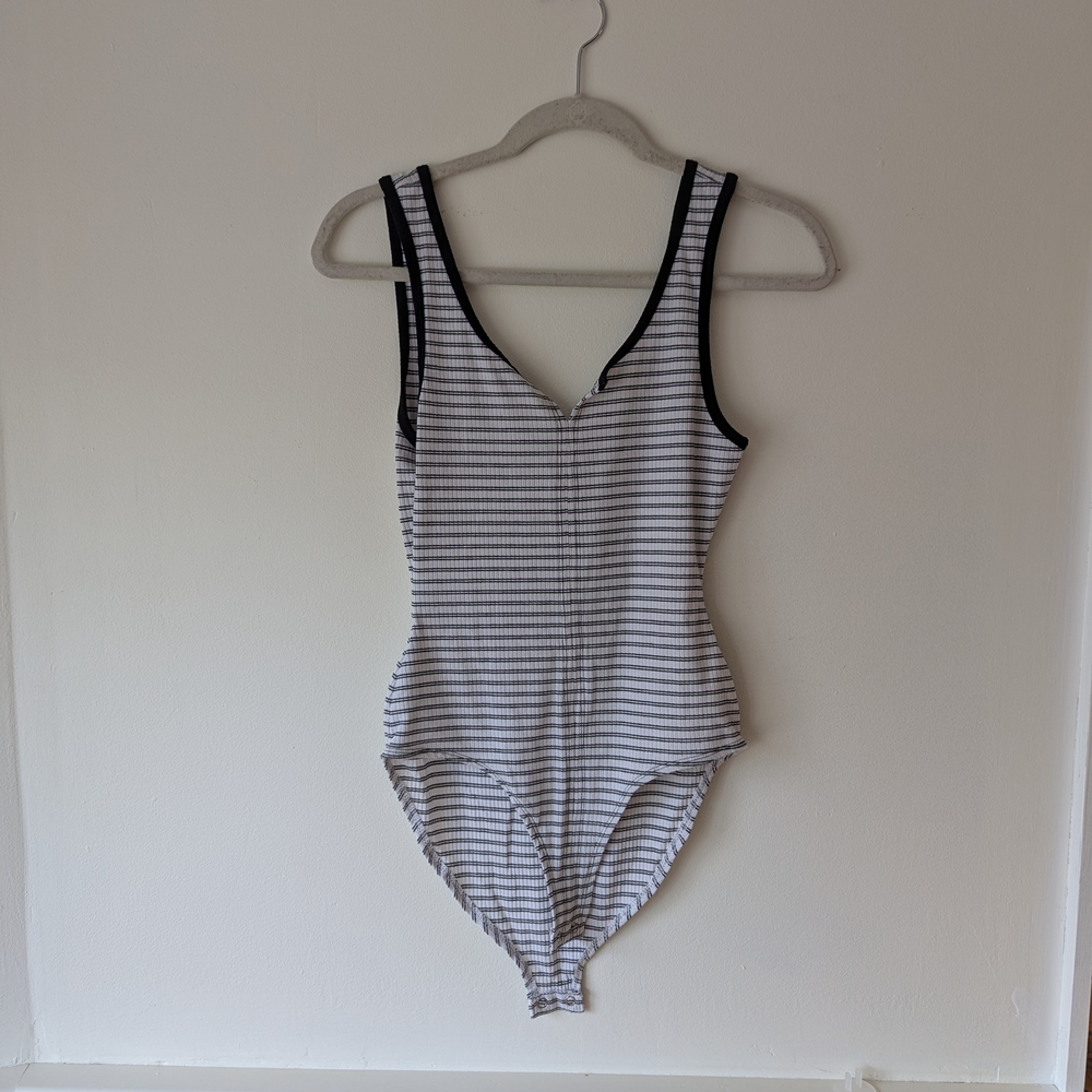 Black and White Striped Bodysuit with V-Neckline